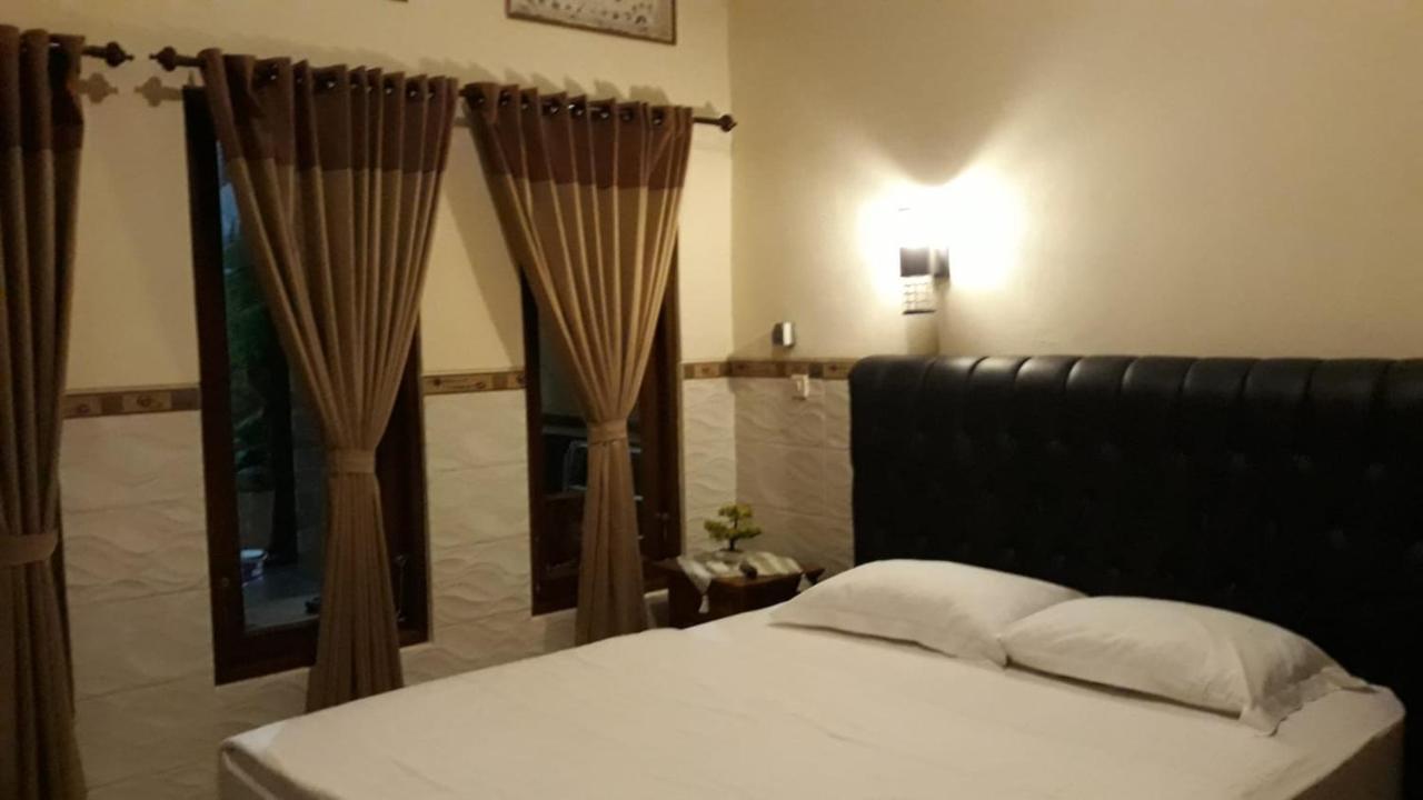 Jepun Inn Padangbai  Buitenkant foto