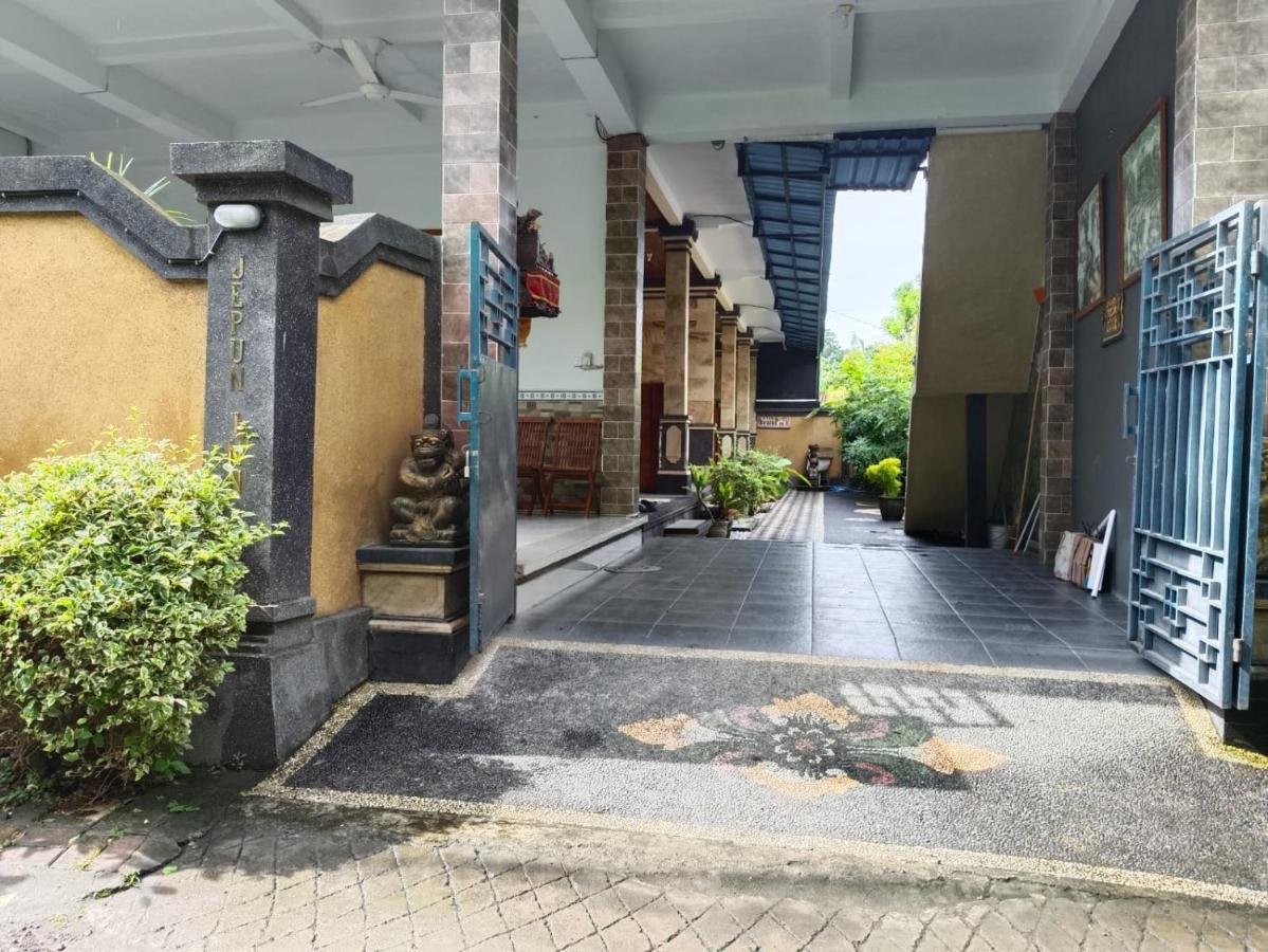 Jepun Inn Padangbai  Buitenkant foto