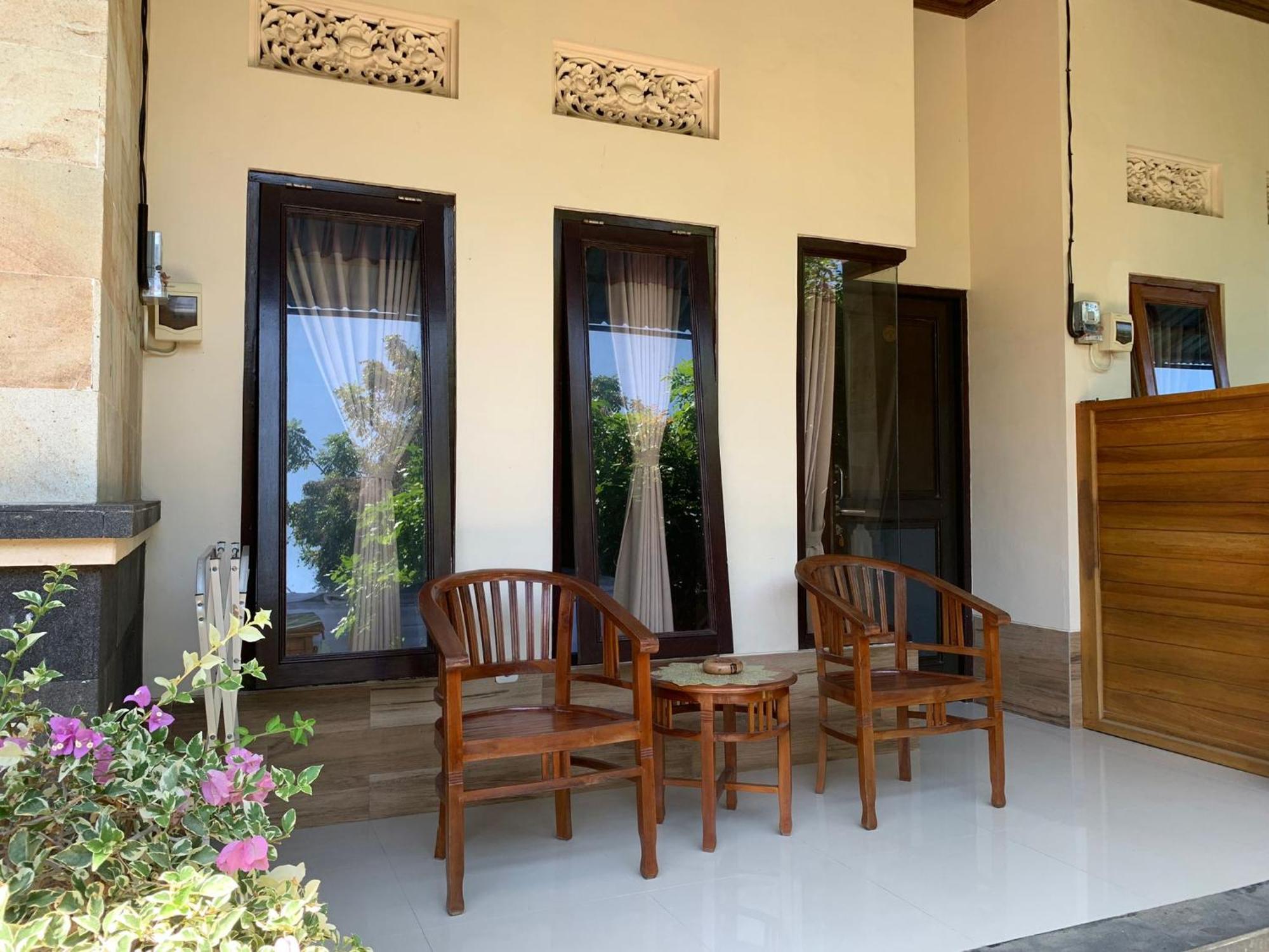 Jepun Inn Padangbai  Buitenkant foto