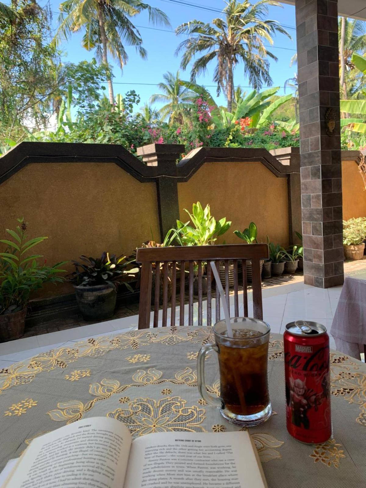 Jepun Inn Padangbai  Buitenkant foto