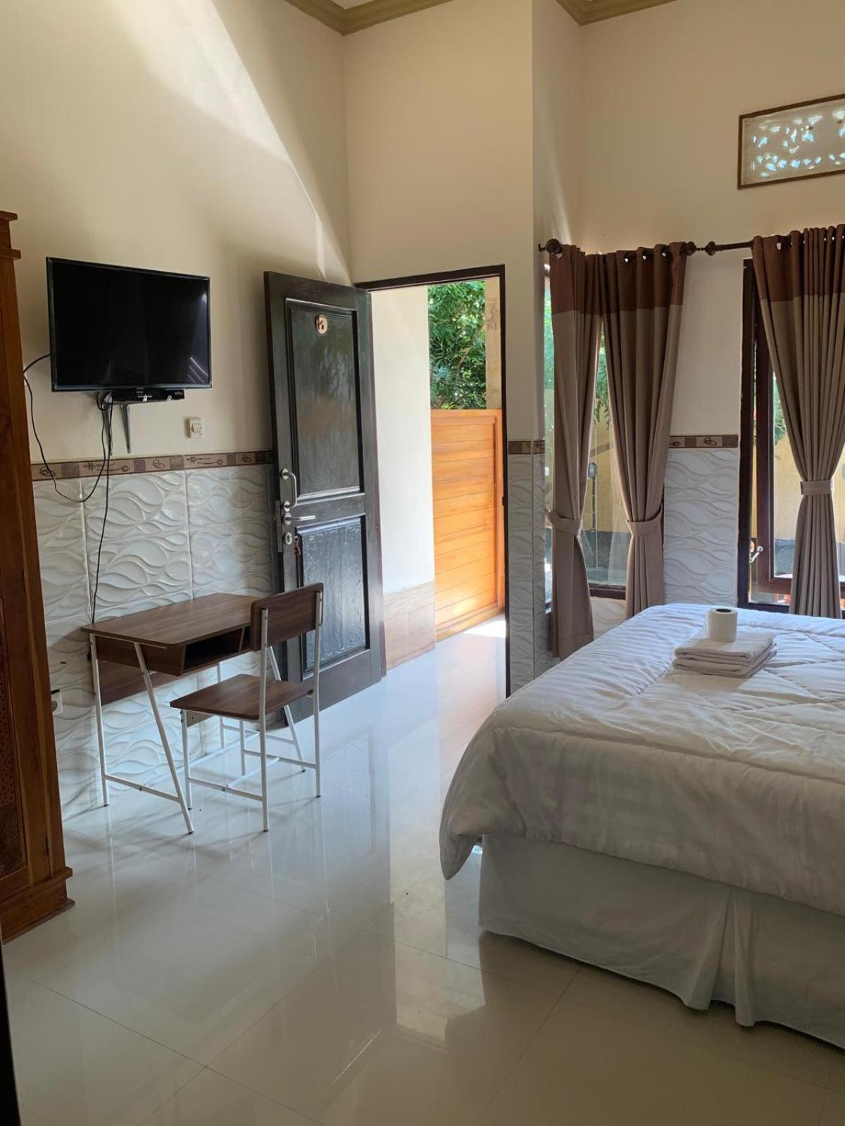 Jepun Inn Padangbai  Buitenkant foto